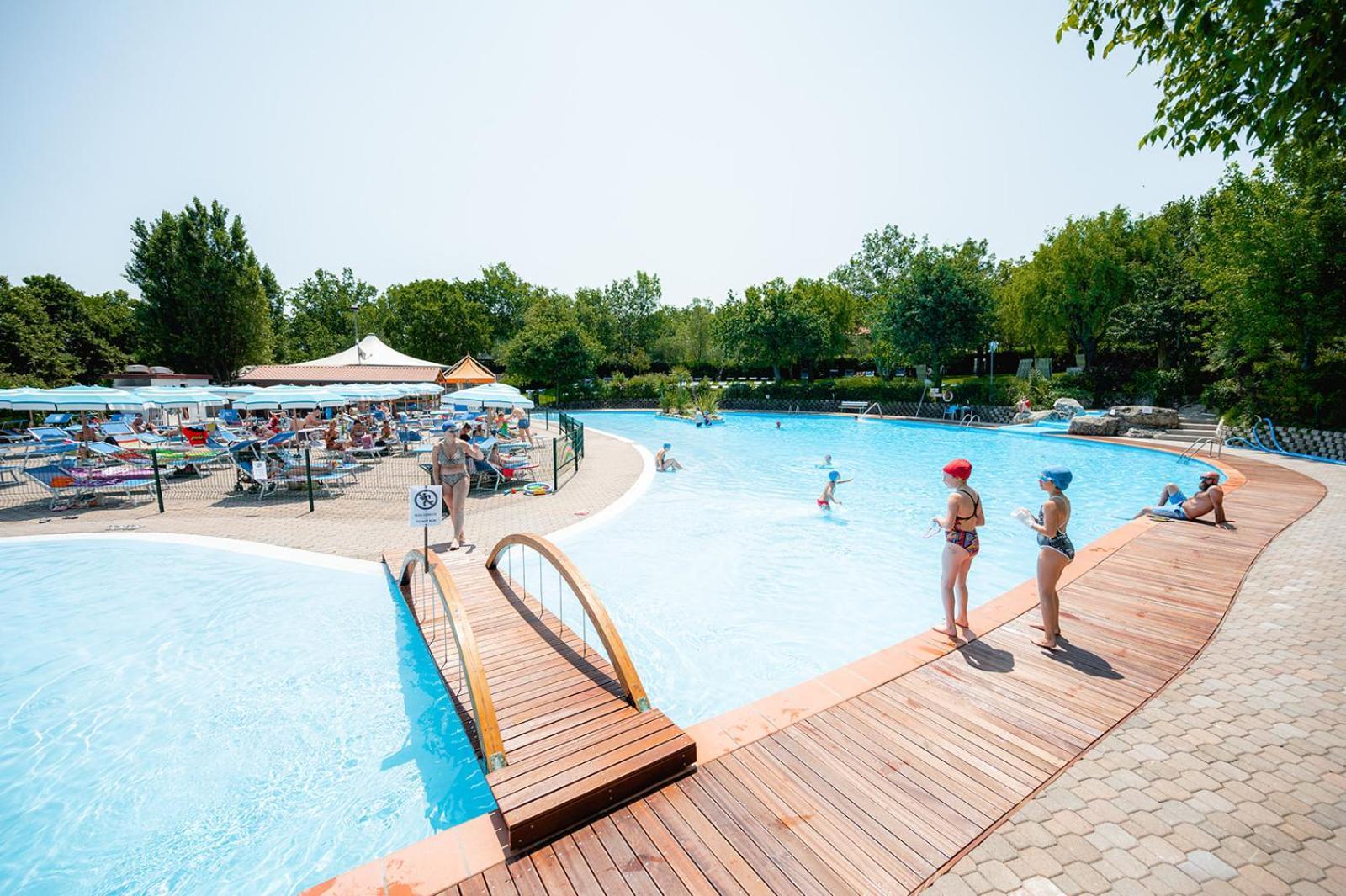 Centro Vacanze 圣马力诺 外观 照片